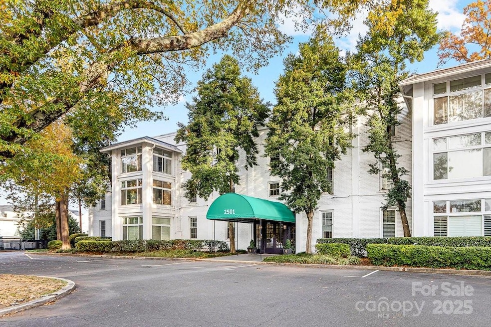 2501 Roswell Ave unit 105, Charlotte, NC 28209 - photo 1