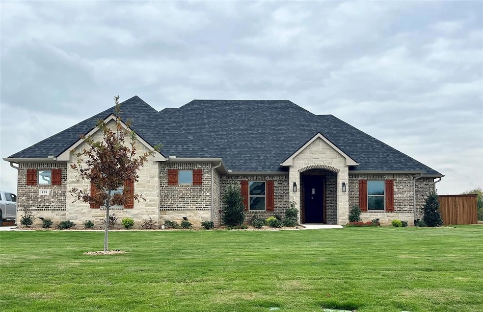 129 Shawnee Trail, Pottsboro, TX 75076 - photo 1