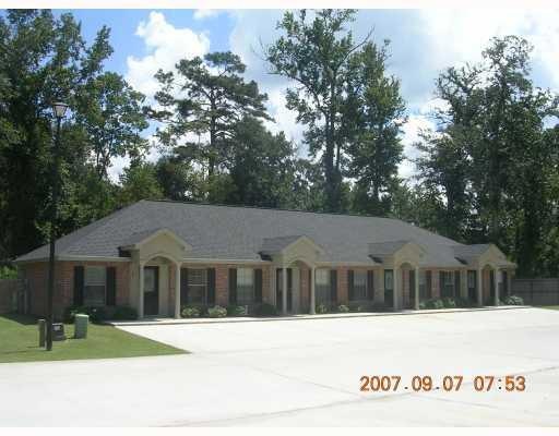 45547 Pointe Dr unit 39, Hammond, LA 70401 - photo 1