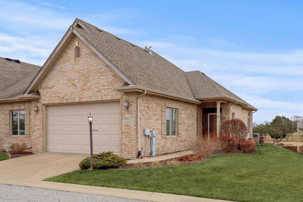 10117 Texas Ln, Crown Point, IN 46307 - photo 1