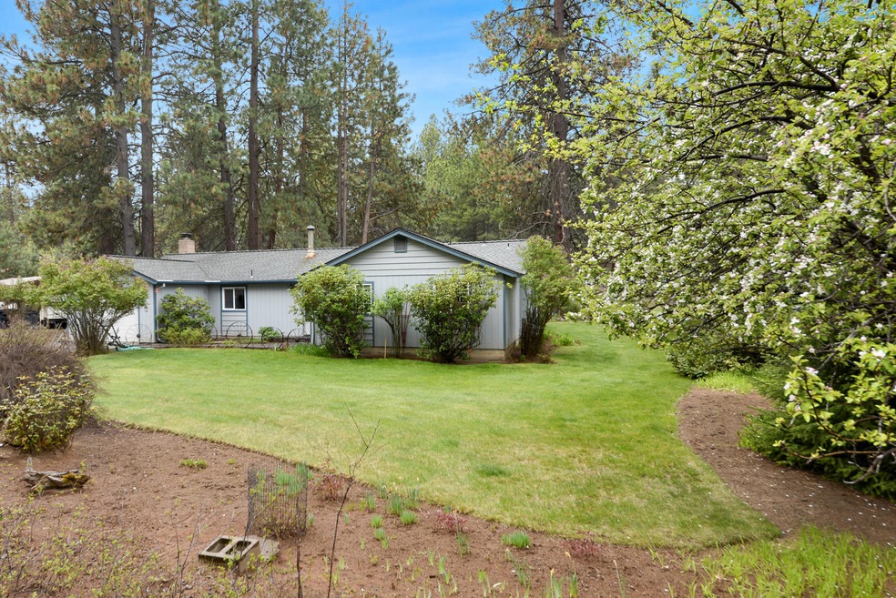 18943 Baker Rd, Bend, OR 97702 - photo 1