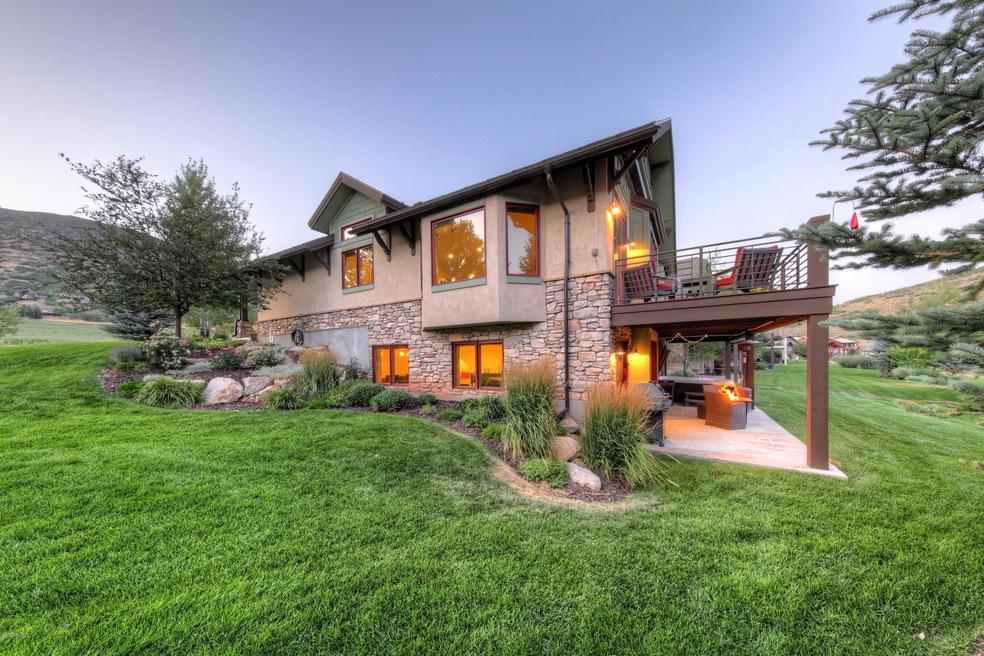 52 E Provence Way