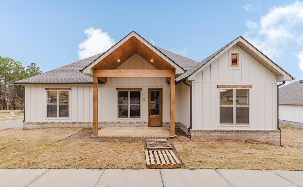 12 Pasley Park, Bryant, AR 72022 - photo 1