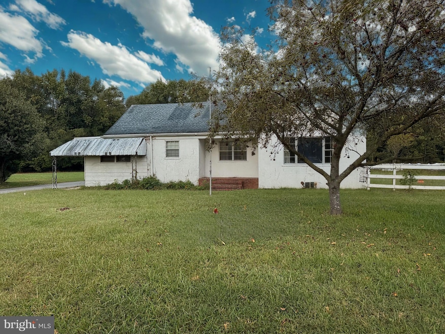 15832 S Dupont Hwy, Harrington, DE 19952 - photo 1