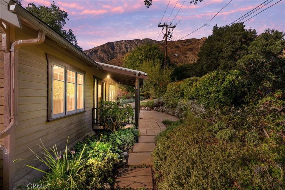 For Sale $890,000 • Co-Listing Agent