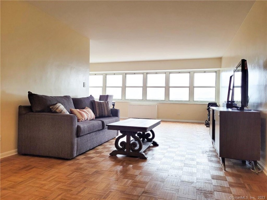 The Woodland unit 11F, Hartford, CT 06105 - photo 1