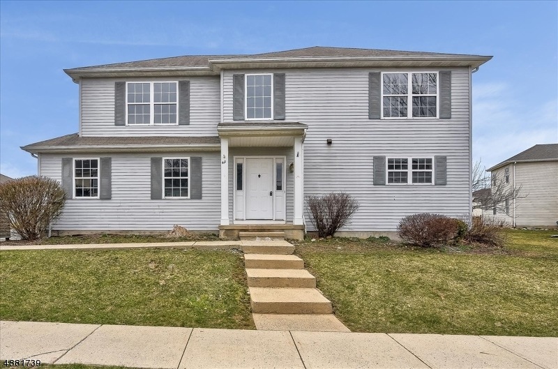 49 Colby Ct unit C0049, Belvidere, NJ 07823 - photo 1