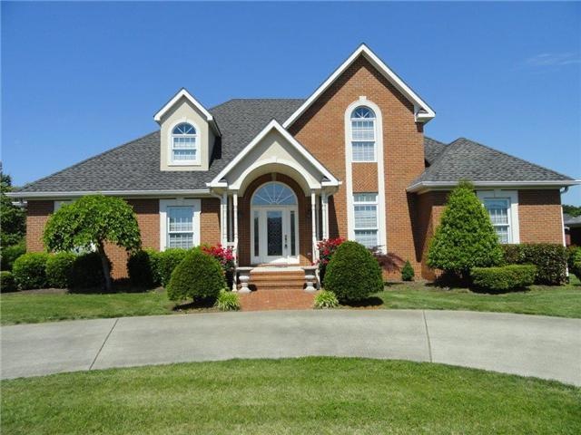 111 Megan Cir, Shelbyville, TN 37160 - photo 1