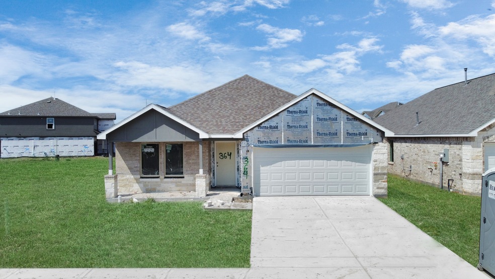 364 Selah Ct, Alvin, TX 77511 - photo 1