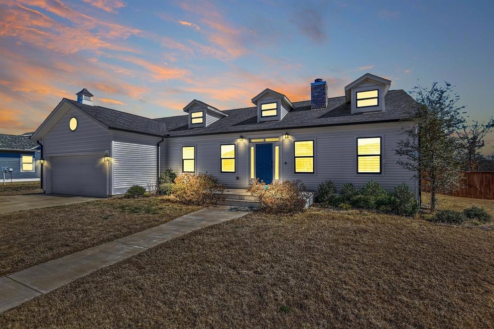 132 Willow Tree Ln, Pottsboro, TX 75076 - photo 1