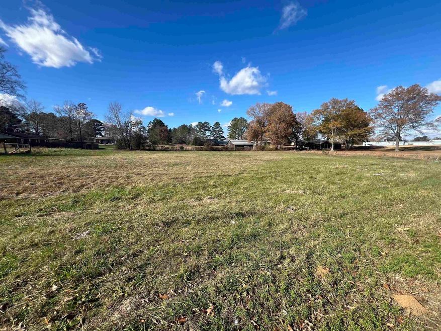View of yard featuring a rural view