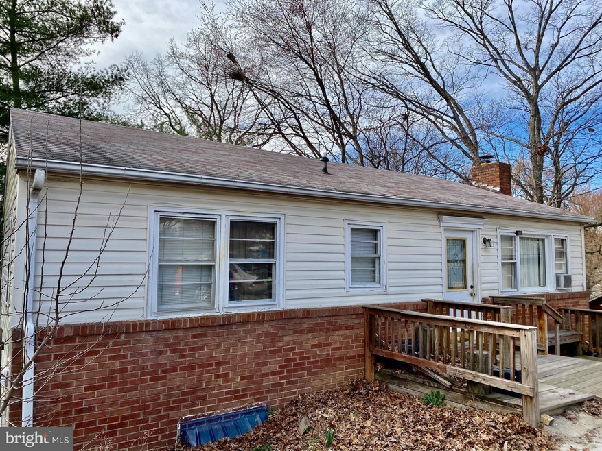 17470 Wilson St, Dumfries, VA 22026 - photo 1