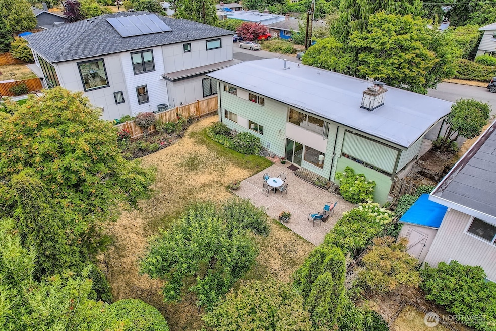 Sold $1,125,000 • Co-Listing Agent