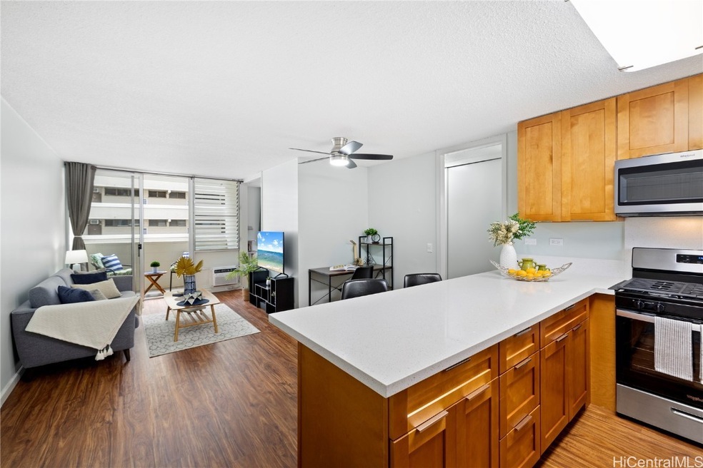 Newly renovated one-bedroom with a lanai