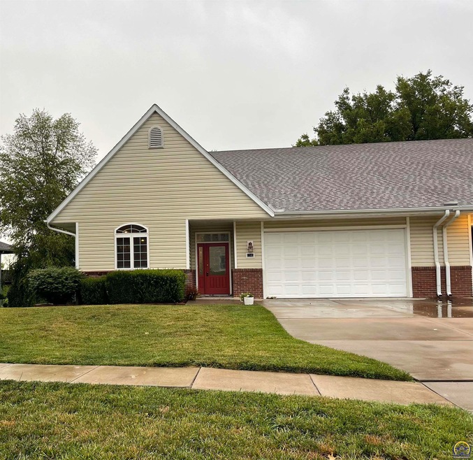 1145 SW Red Oaks Place, Topeka, KS 66615 - photo 1