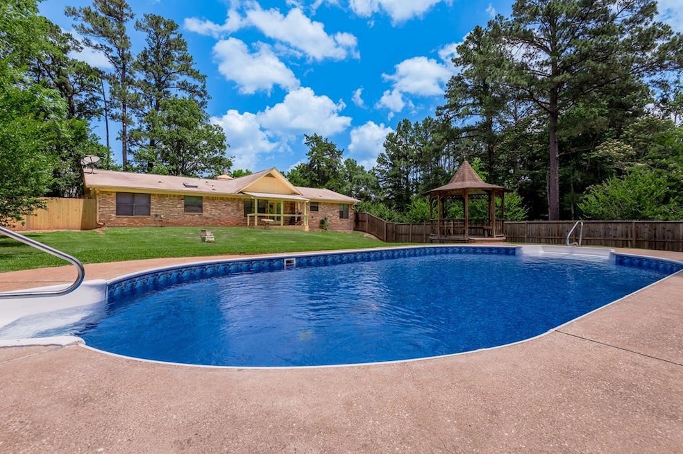 For Sale $285,000