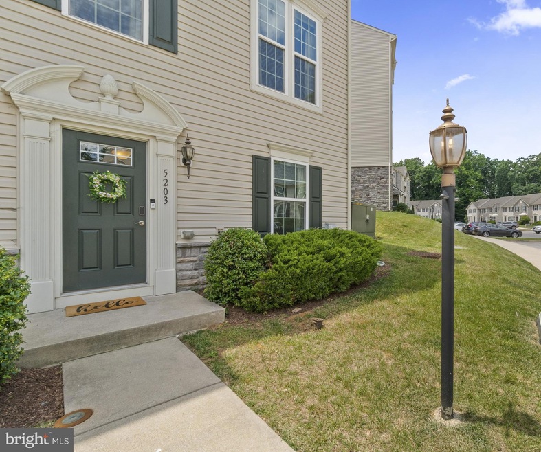 5203 Wyndholme Cir, Baltimore, MD 21229 - photo 1