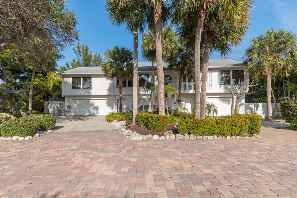 1273 Tree Bay Ln, Sarasota, FL 34242 - photo 1