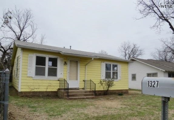 1327 35th St, Wichita Falls, TX 76302 - photo 1