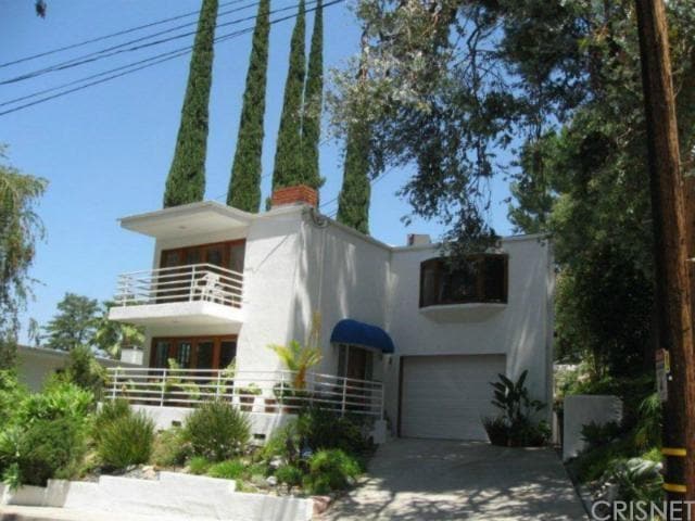 4392 Pampas Rd, Woodland Hills, CA 91364 - photo 1