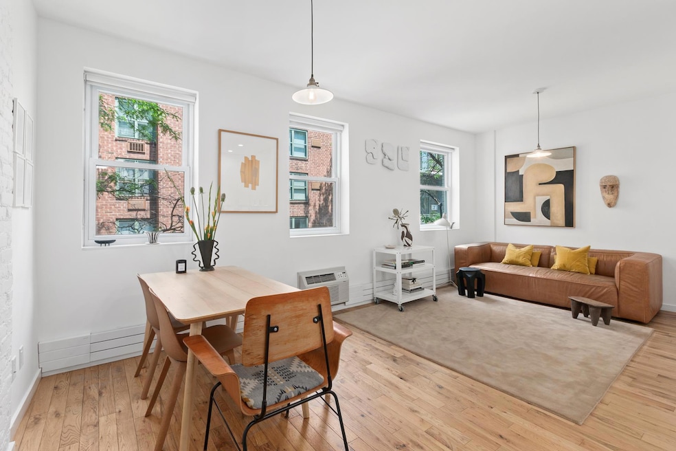 For Rent $7,040/month