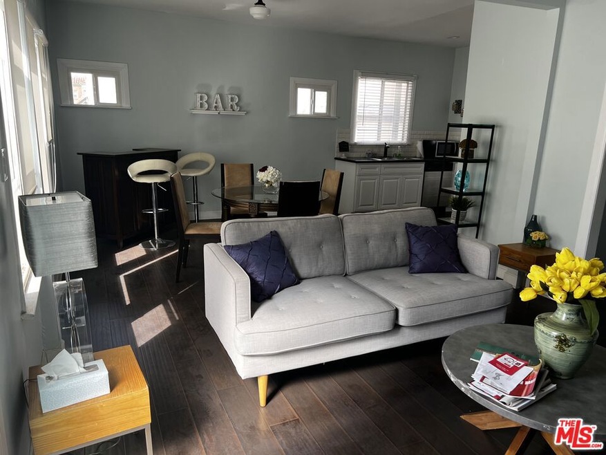 1952 S Bronson Ave, Los Angeles, CA 90018 - photo 1