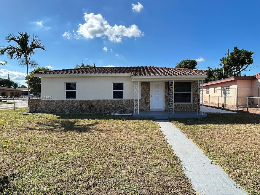 610 E 8th Ave, Hialeah, FL 33010 - photo 1