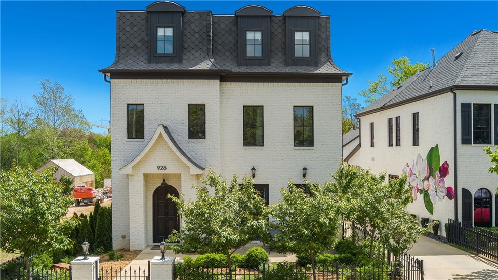 928 N Main St, Bentonville, AR 72712 - photo 1