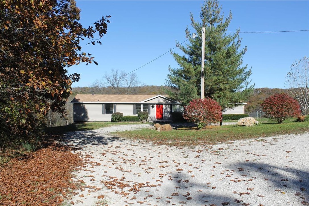 697 Lori Lynn Ct, Robertsville, MO 63072 - photo 1