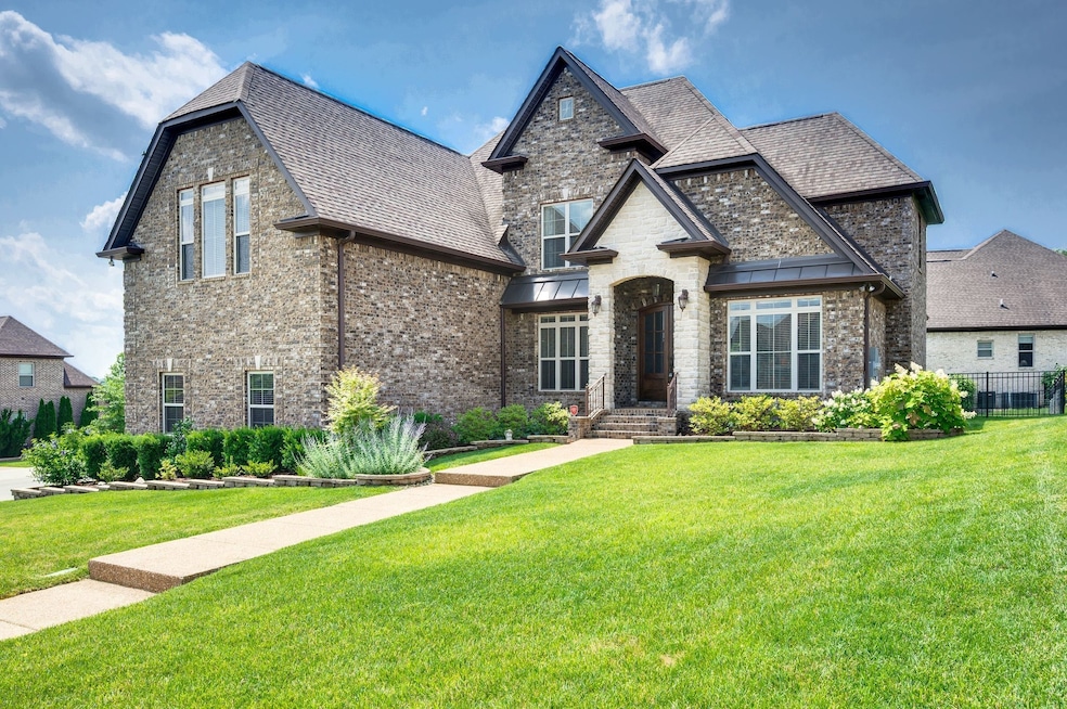 Under Contract $869,000