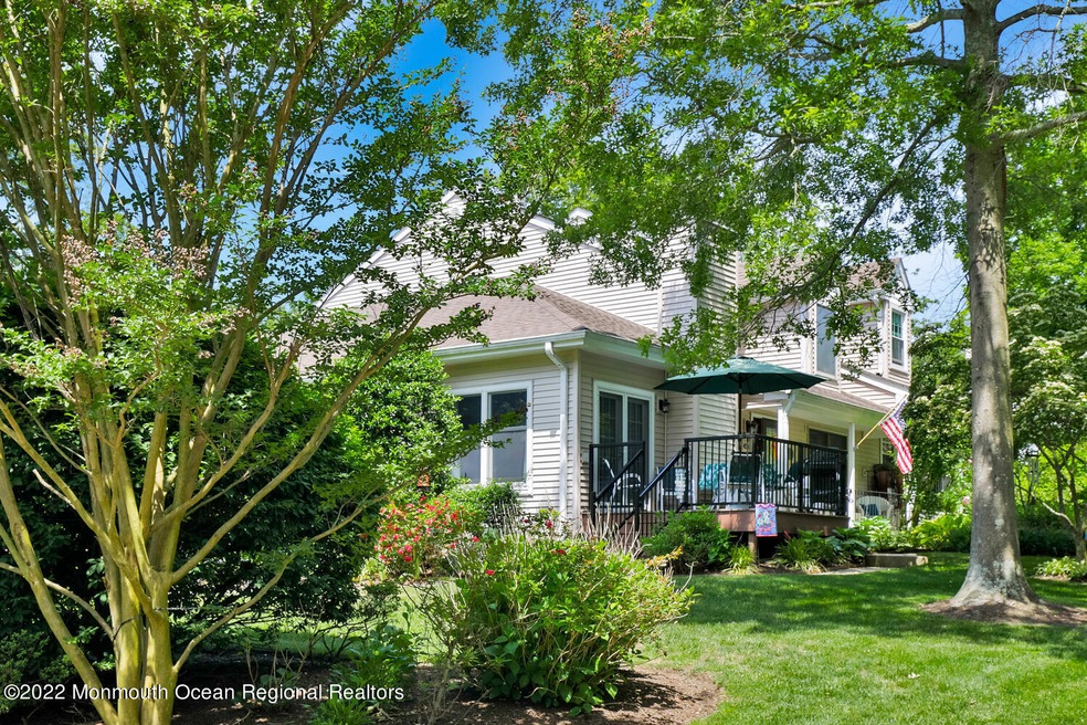 45 Mountain Laurel Ln A-large-001-010-4M