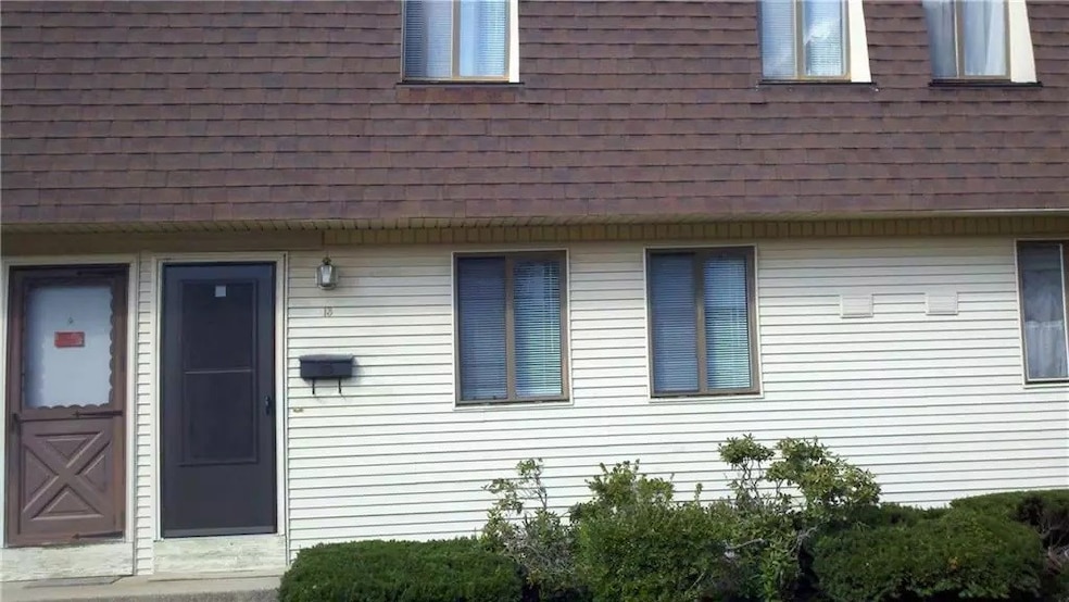 1588 Main St unit 13, West Warwick, RI 02893 - photo 1