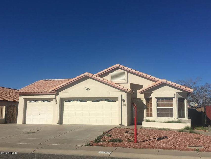 4386 W Golden Ln, Glendale, AZ 85302 - photo 1