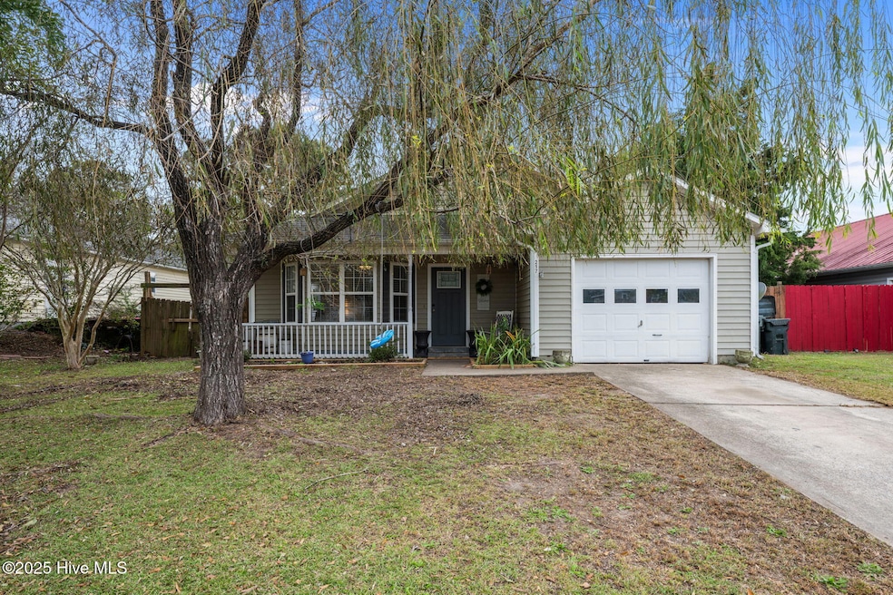217 Attmore Dr, New Bern, NC 28560 - photo 1