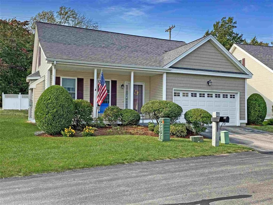 5 Blanchard Ln, MerriMacK, NH 03054 - photo 1