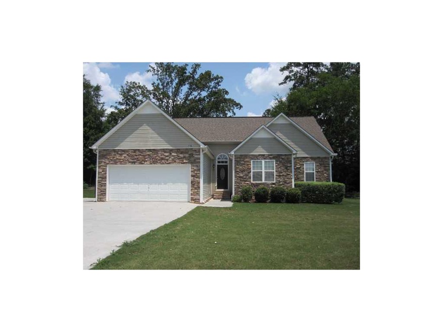 Exterior Front. Move-in ready!  3/2 Ranch with sto