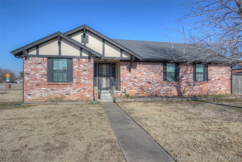 1208 W Ithica St, Broken Arrow, OK 74012 - photo 1