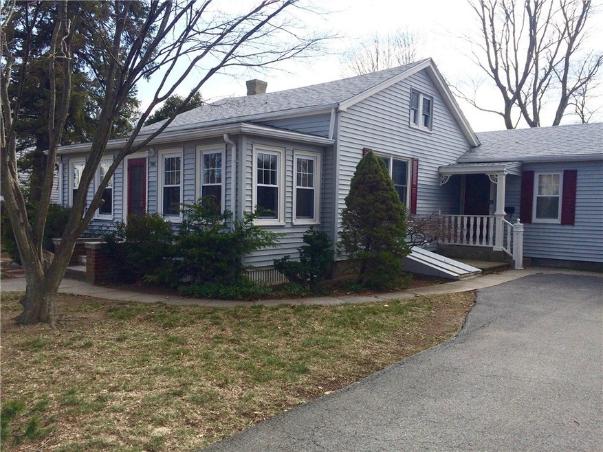 205 Becker Ave, Riverside, RI 02915 - photo 1