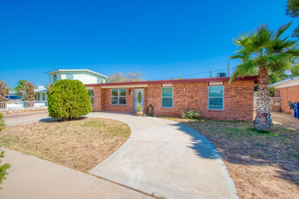 8155 Lomita Dr, El Paso, TX 79907 - photo 1