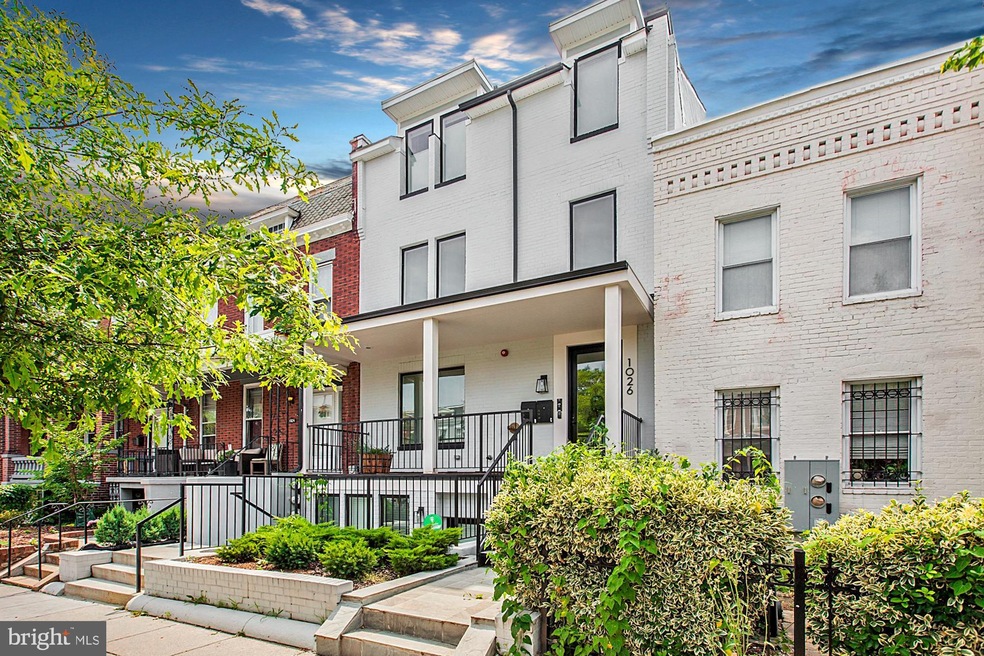 1026 8th St NE unit B, Washington, DC 20002 - photo 1