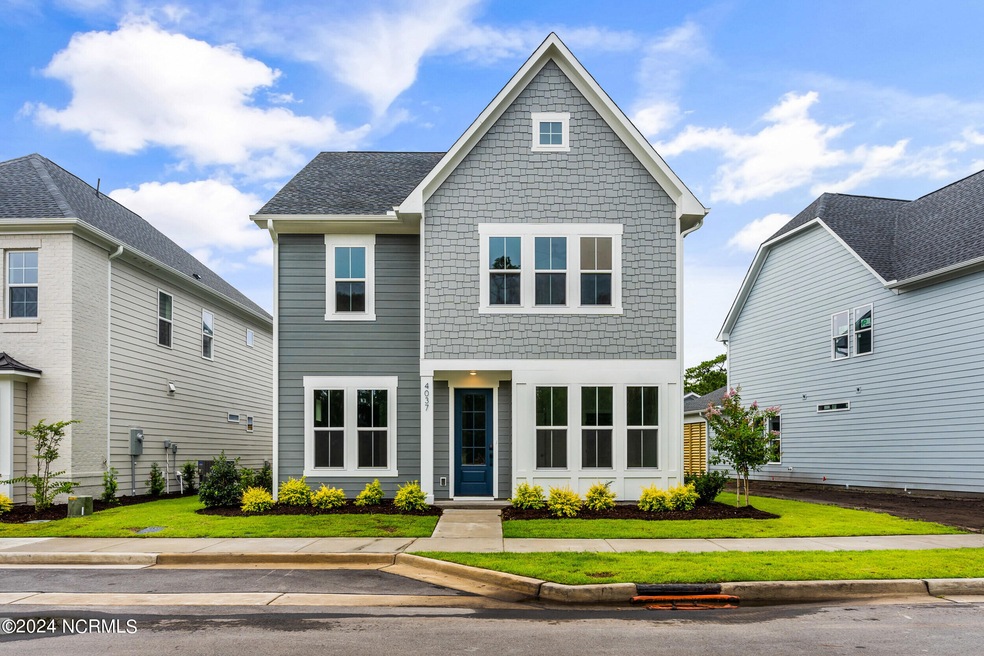 4037 Watersail Dr unit 131, Wilmington, NC 28409 - photo 1