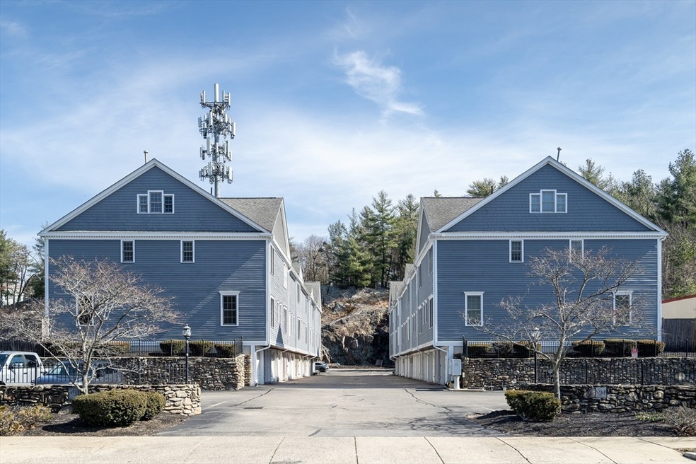 894 Main St unit 6, Wakefield, MA 01880 - photo 1