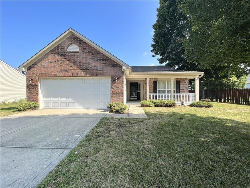 1206 Fiesta Dr, Franklin, IN 46131 - photo 1