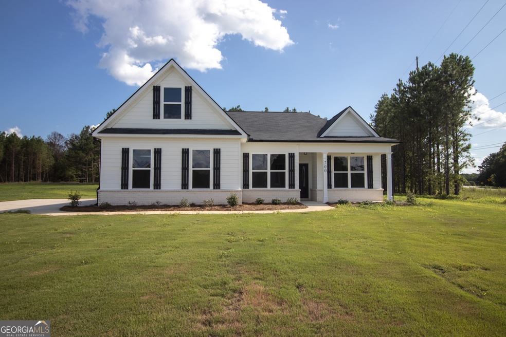 700 Colvin Dr, Locust Grove, GA 30248 - photo 1