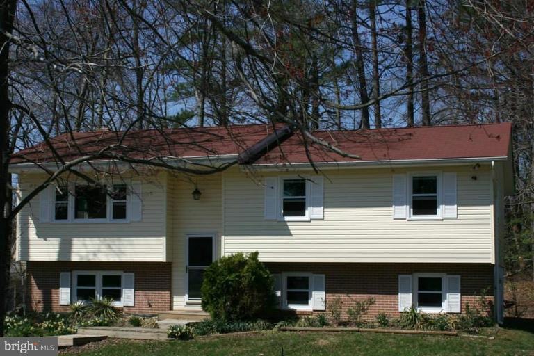 21429 S Essex Dr, Lexington Park, MD 20653 - photo 1