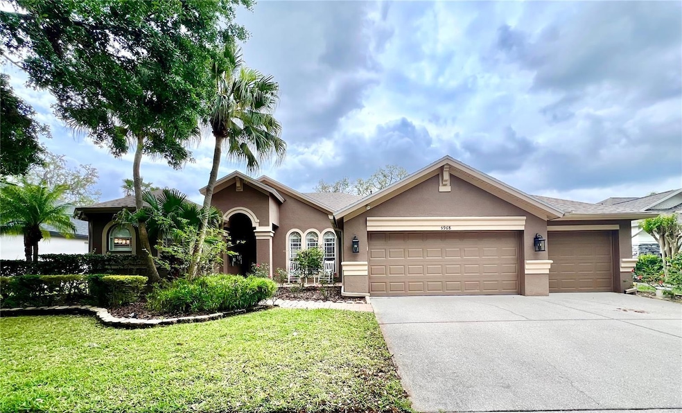 5968 Jaegerglen Dr, Lithia, FL 33547 - photo 1