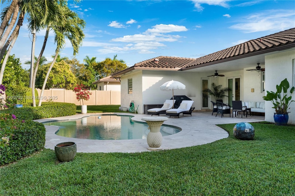 9221 SW 170th Ln, Palmetto Bay, FL 33157 - photo 1