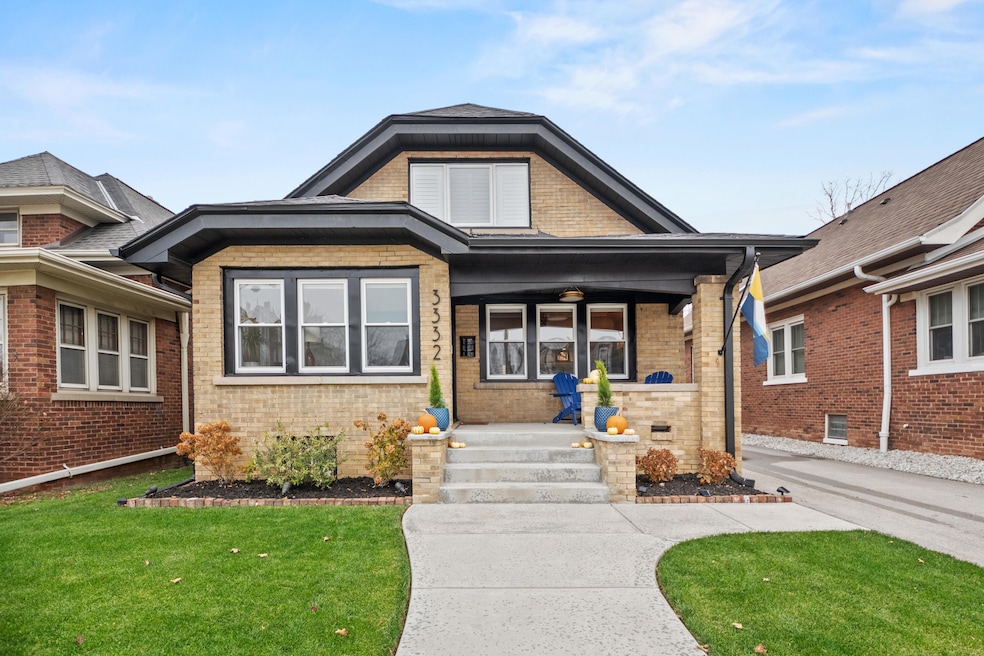 Under Contract $549,900