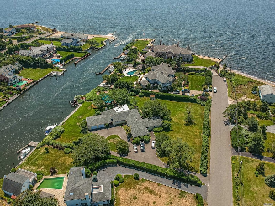 155 W Bayberry Rd, Islip, NY 11751 - photo 1