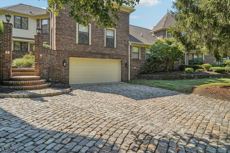 2 Casper Ct unit 13EE, Florham Park, NJ 07932 - photo 1